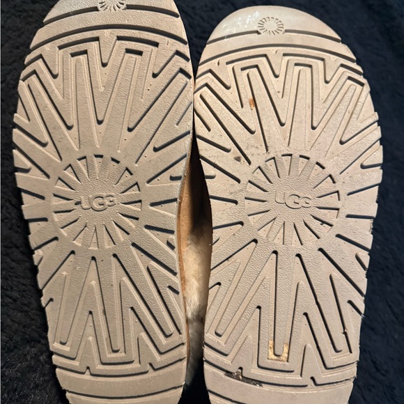 UGG Chestnut Suede Shearling Mules EUC women 9 - Picture 4 of 4